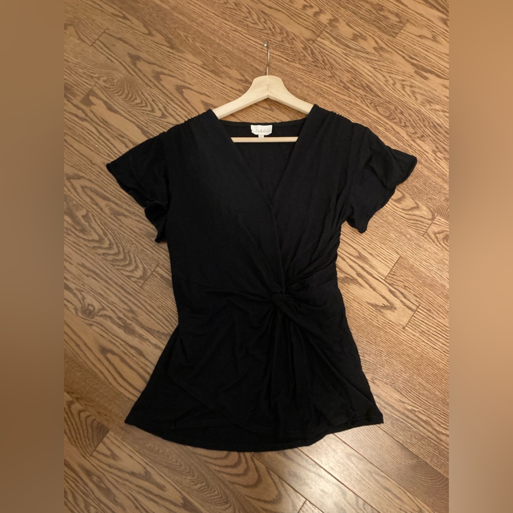 Anthropologie v-neck top, size S